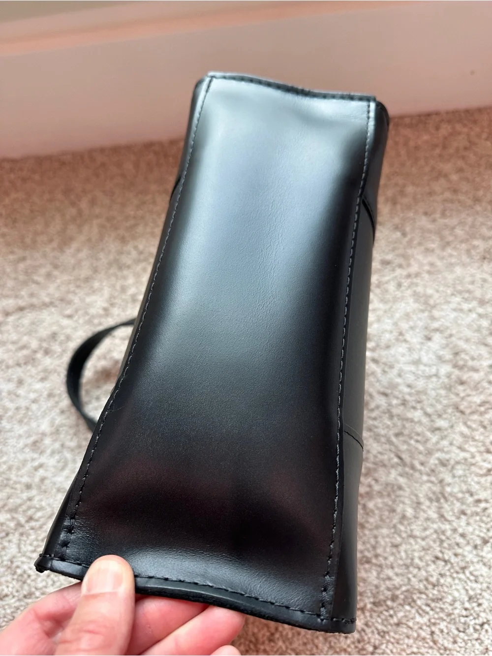Portland Leather Goods Lola crossbody with zipper, black, PREMIUM NEW w/out tags